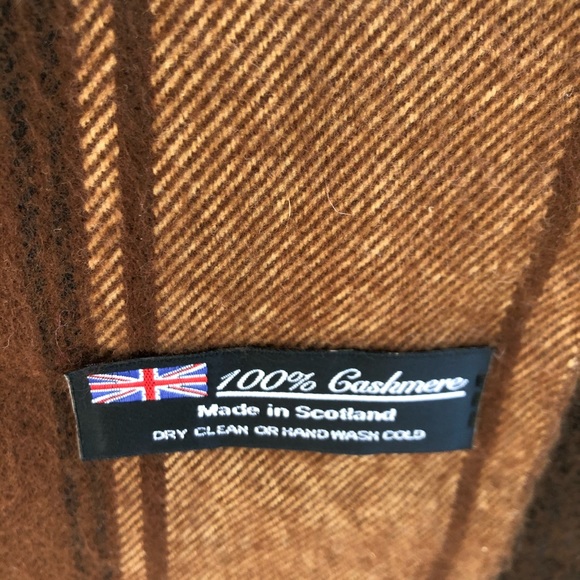 Cashmere From Scotland Scarf - Picture 3 of 5